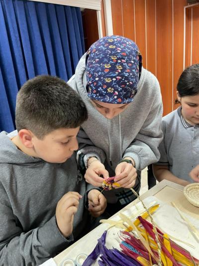 Kadim El Sanatı, Minik Ellerde Hayat Buldu: Bafra Ticaret Borsası İlkokulu’nda Zembil Atölyesi